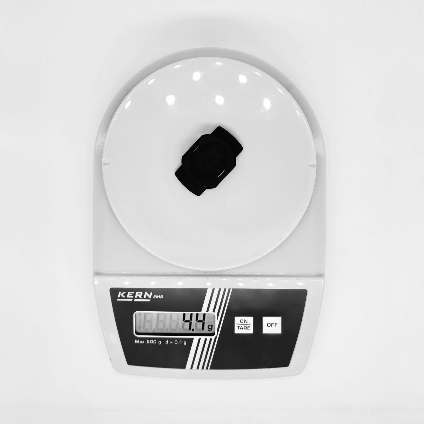 ZINE Core Mount Flex GPS Halterung wiegt nur 4,4 Gramm auf der Waage – ultraleichte PA-Konstruktion.